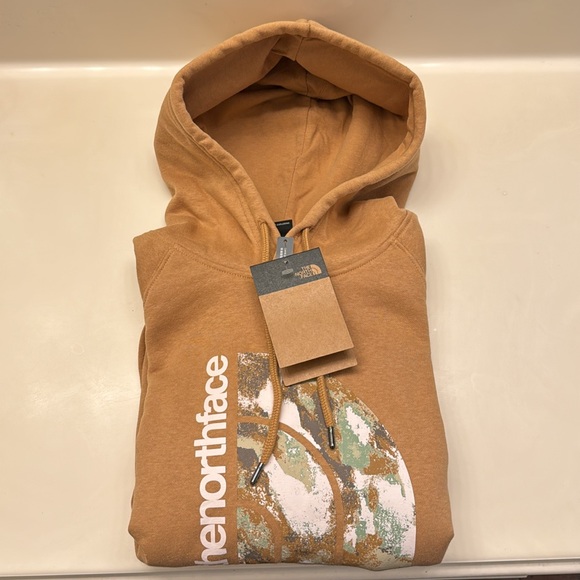 The North Face Women’s Pullover Hoodie - Picture 4 of 6